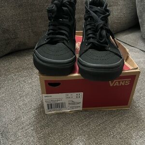Vans SK8-Hi Black Sneakers Size 5.5 women / 4.0 men